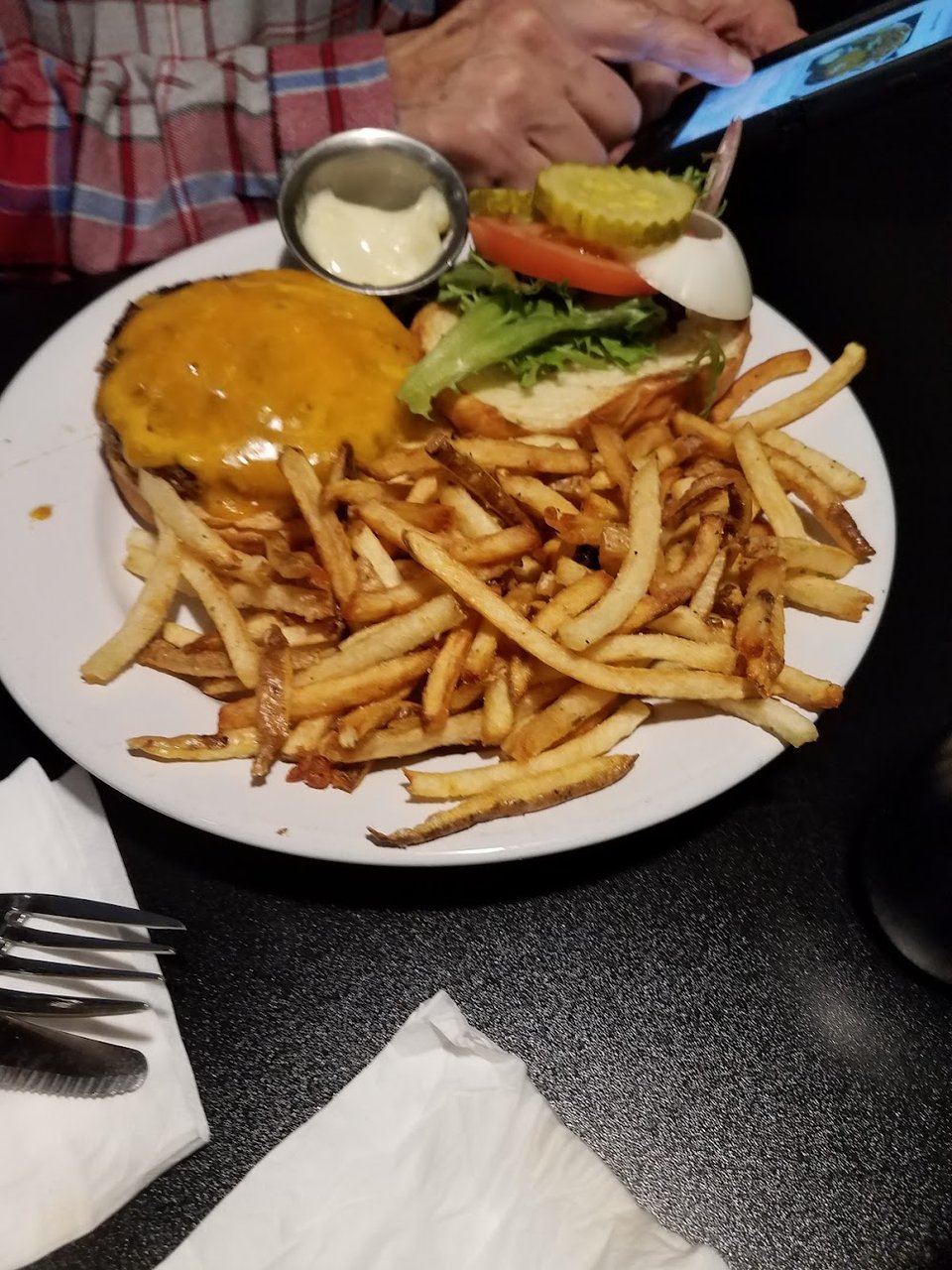 Thursday Burger w Fries